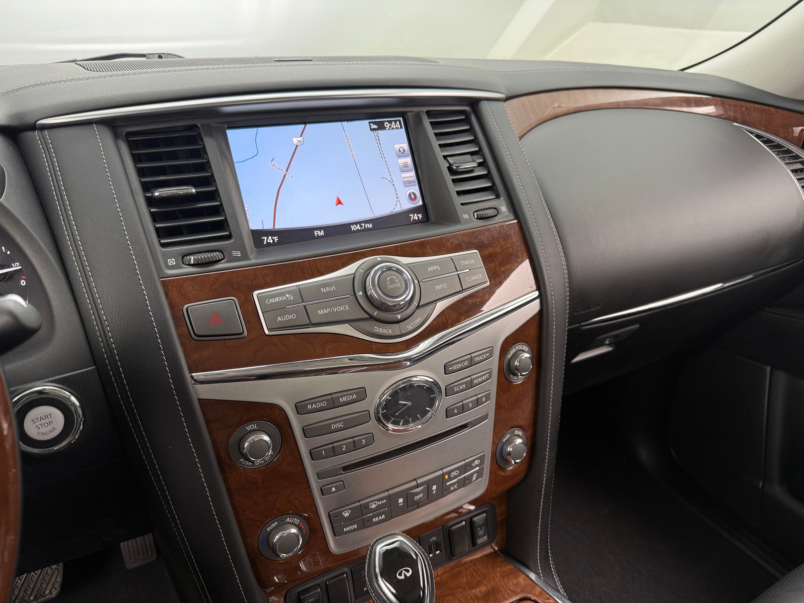 Thumbnail: 2018 INFINITI QX80 - 3