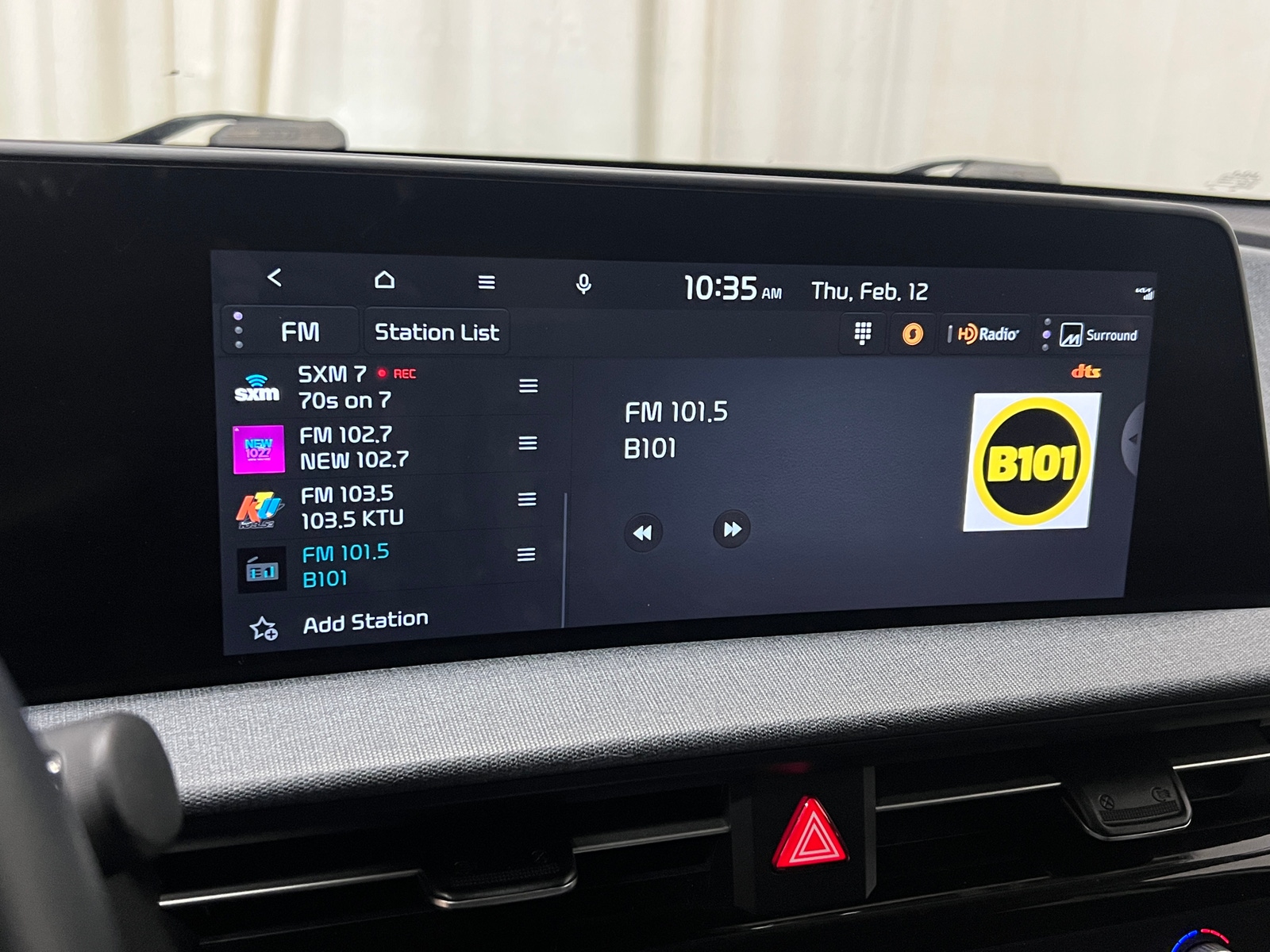 Thumbnail: 2022 Kia EV6 - 3