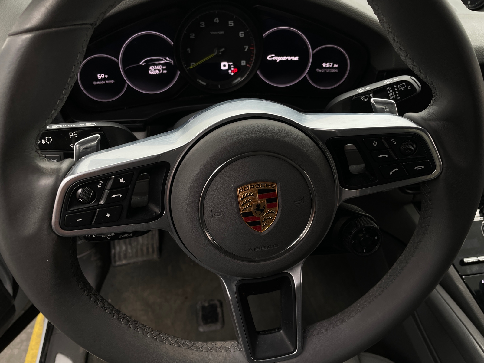 Thumbnail: 2023 Porsche Cayenne - 4