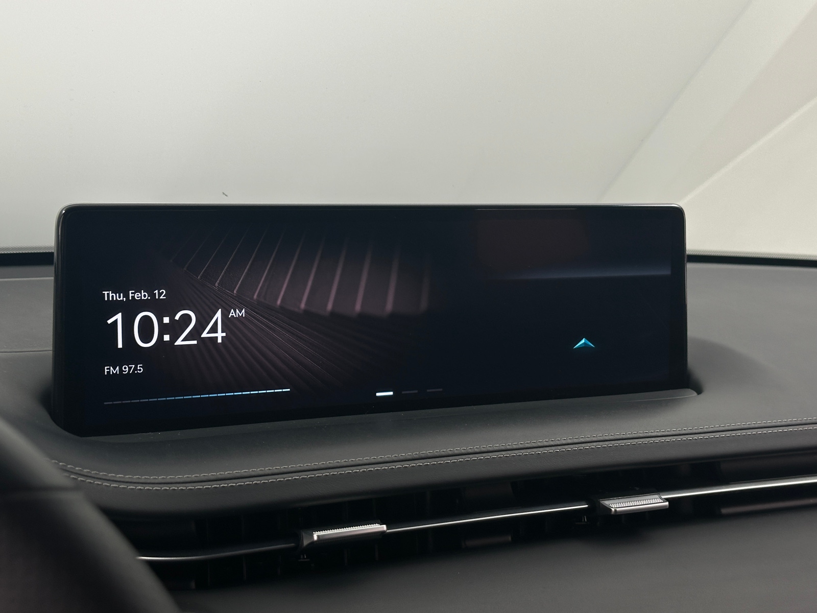 Thumbnail: 2022 Genesis GV70 - 3