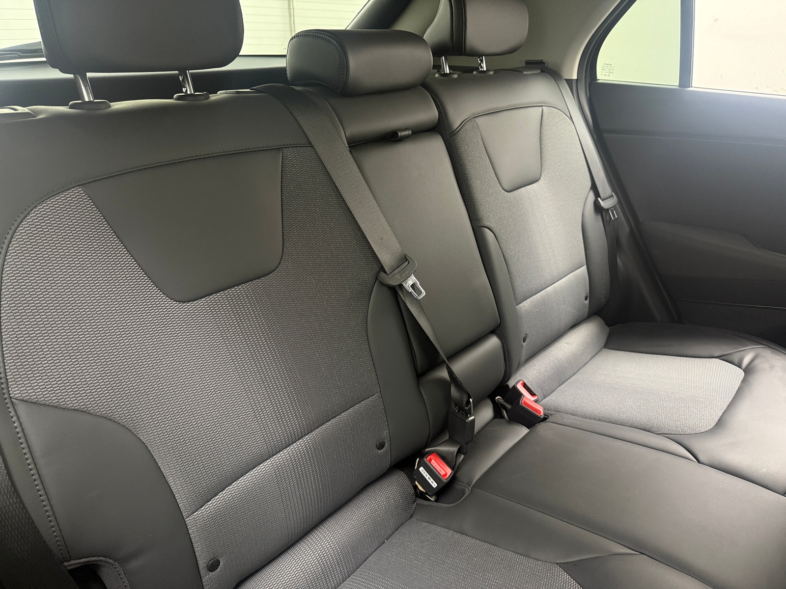 Thumbnail: 2024 Kia Niro - 5