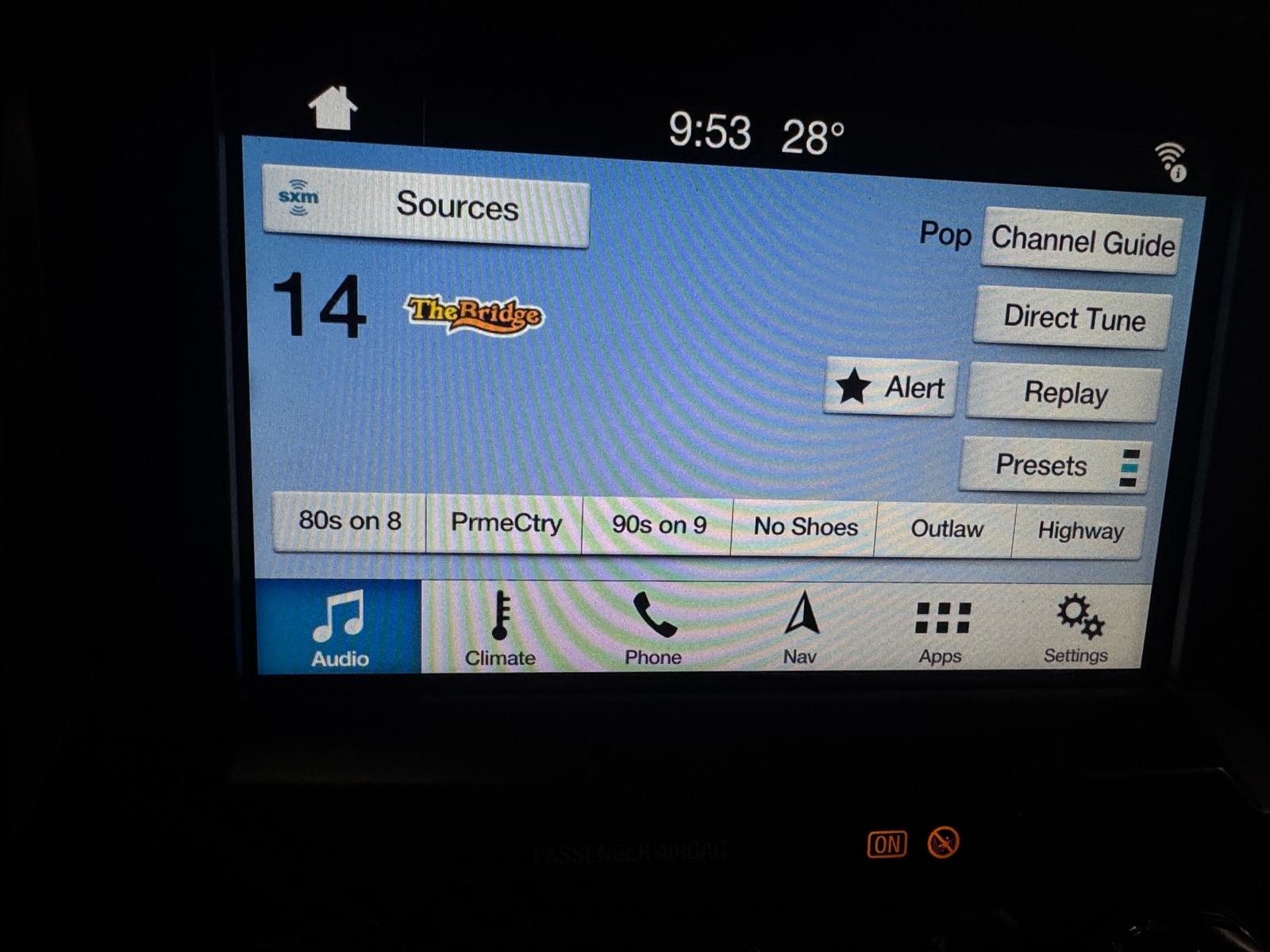 Thumbnail: 2018 Ford Econoline - 3