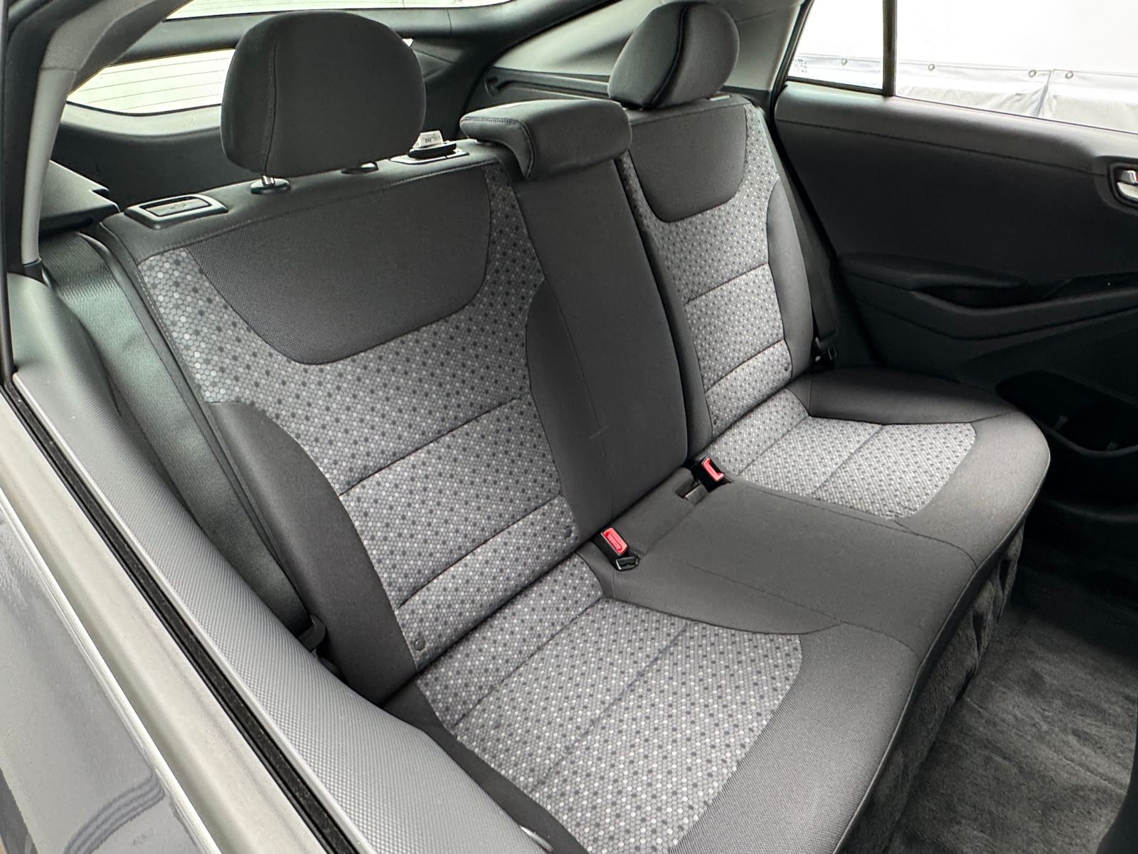 Thumbnail: 2019 Hyundai Ioniq - 6