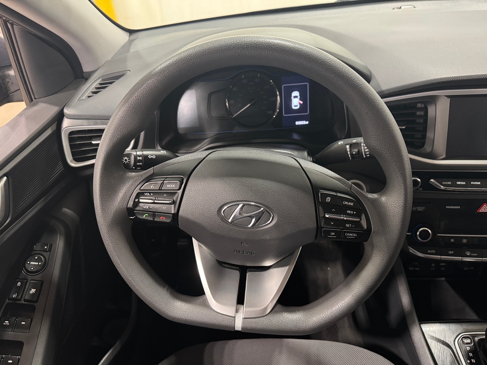 Thumbnail: 2019 Hyundai Ioniq - 5