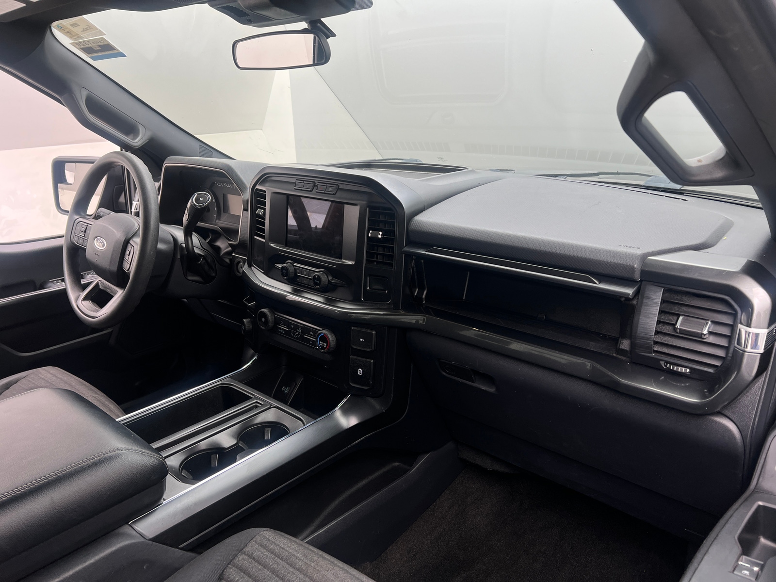 Thumbnail: 2021 Ford Econoline - 3