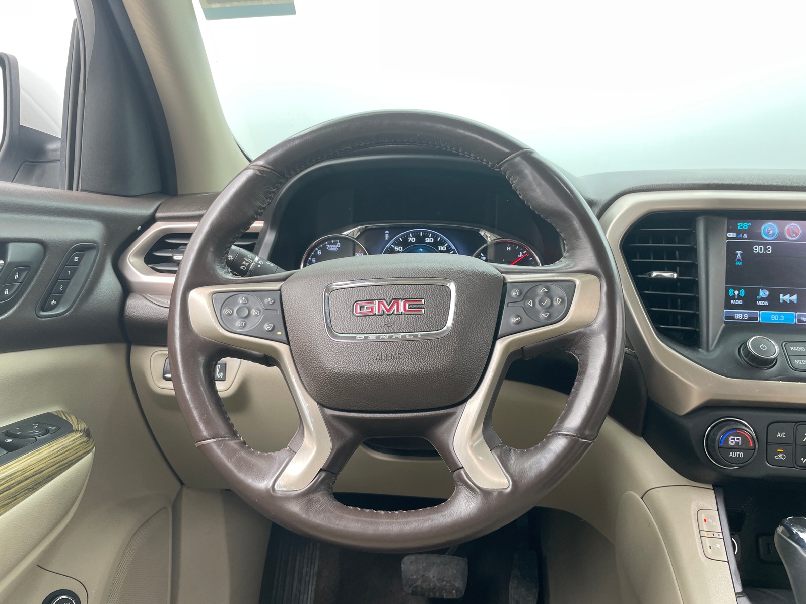 Thumbnail: 2018 GMC Acadia - 4