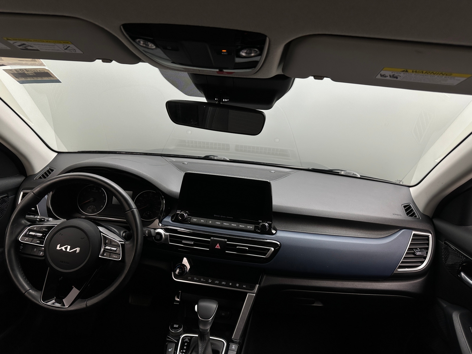 Thumbnail: 2023 Kia Seltos - 3