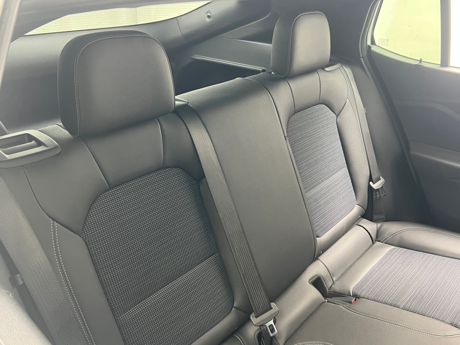 Thumbnail: 2025 Buick Envista - 6