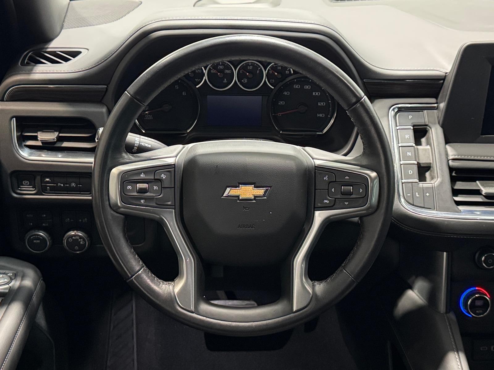 Thumbnail: 2023 Chevrolet Tahoe - 5