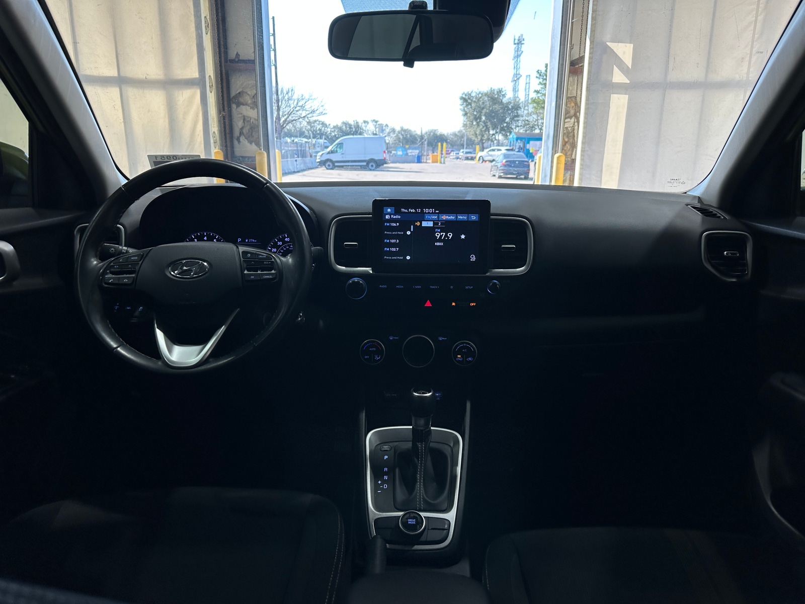 Thumbnail: 2020 Hyundai Venue - 3