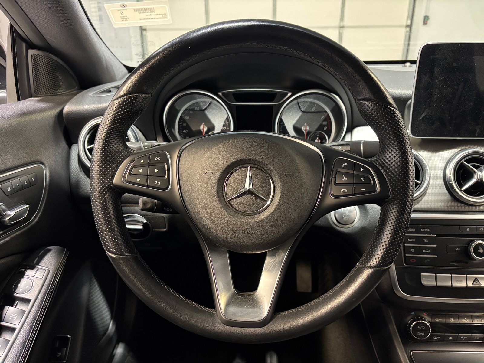 Thumbnail: 2019 Mercedes-Benz CLA - 4