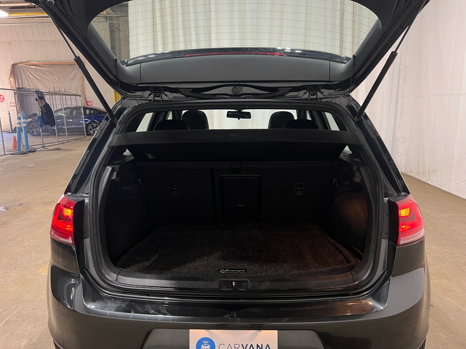 Thumbnail: 2016 Volkswagen Golf - 7