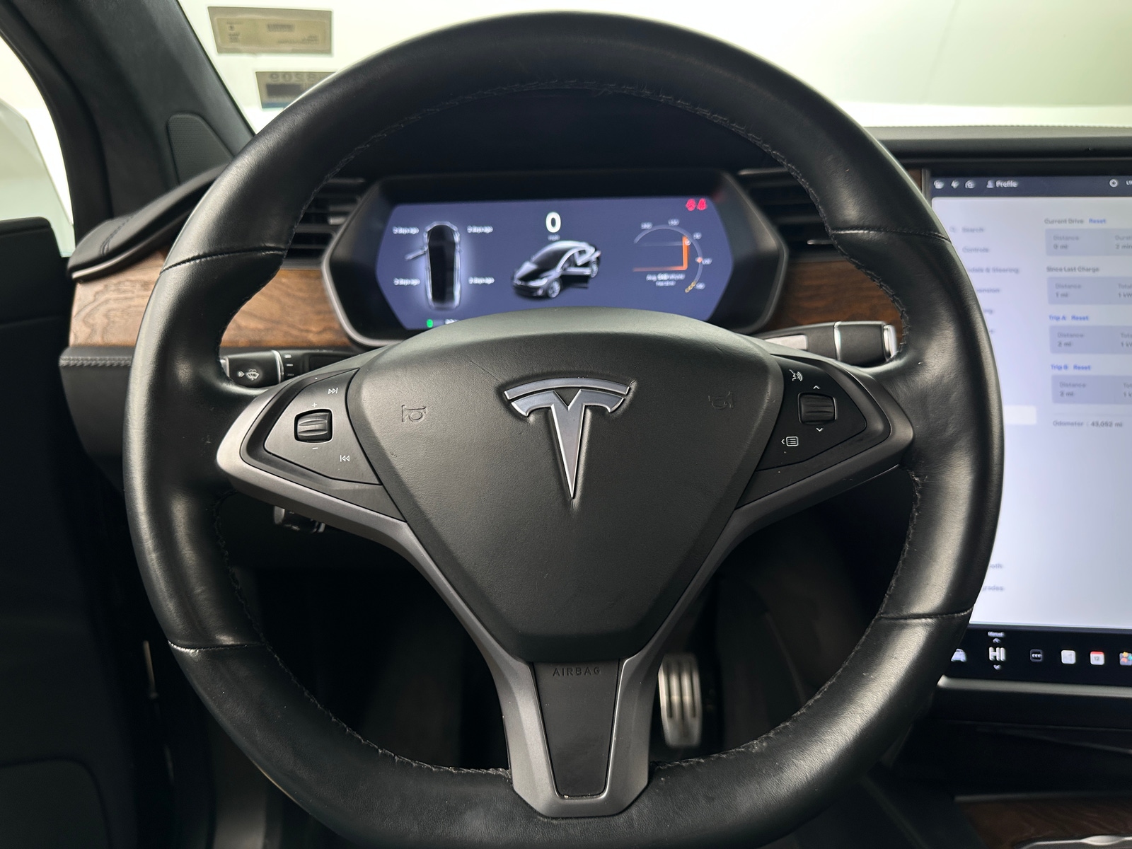 Thumbnail: 2020 Tesla Model X - 3
