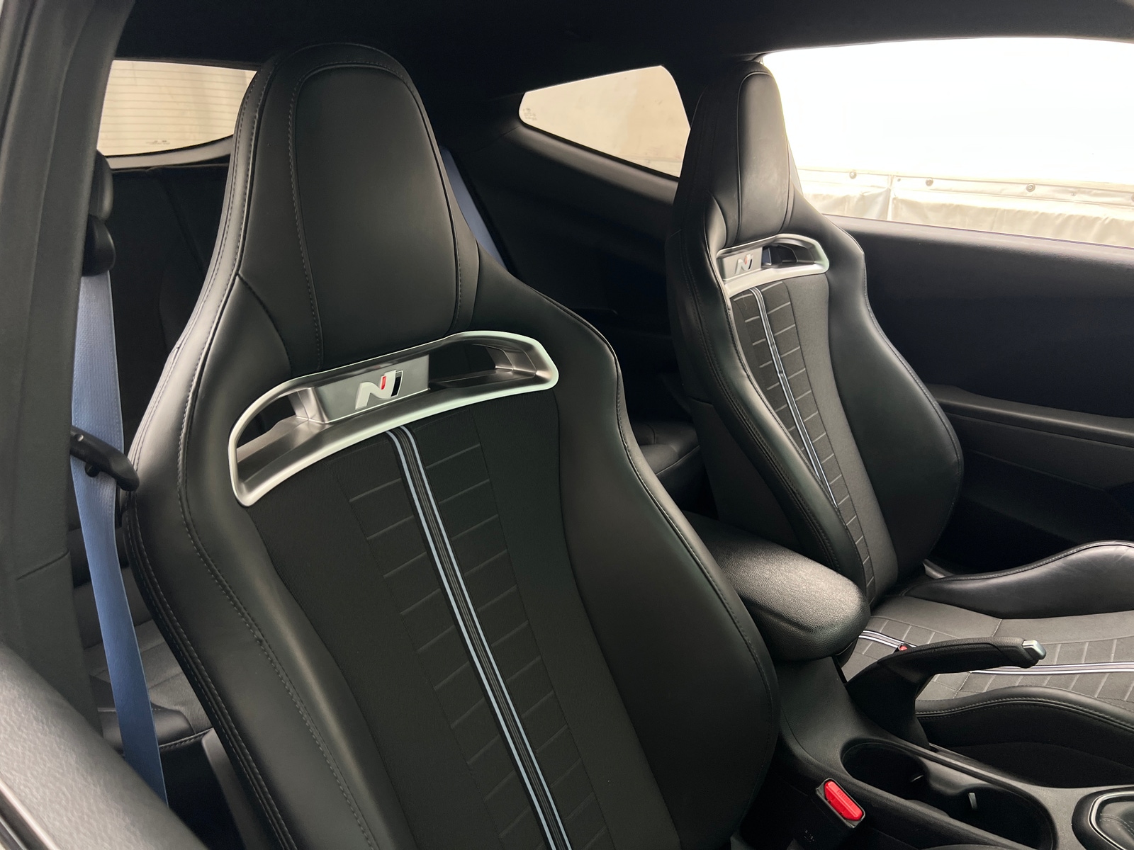 Thumbnail: 2022 Hyundai Veloster - 2