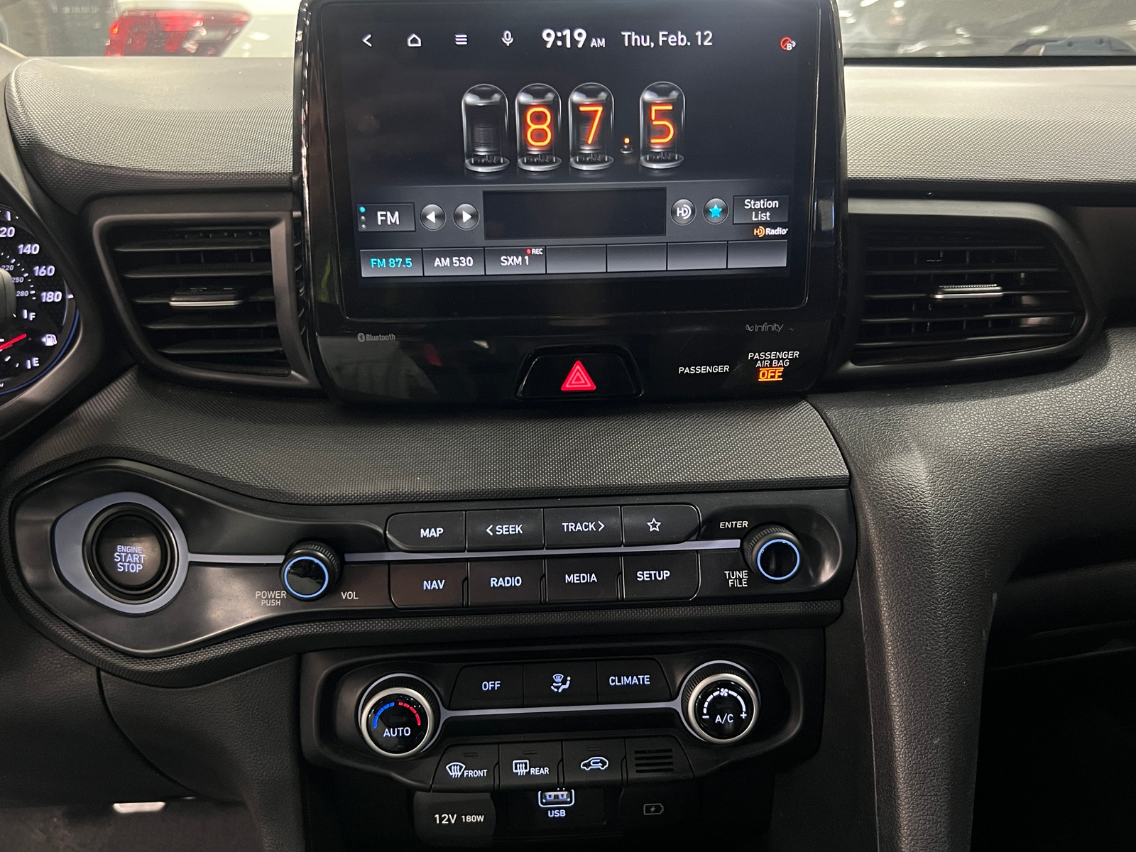 Thumbnail: 2022 Hyundai Veloster - 4