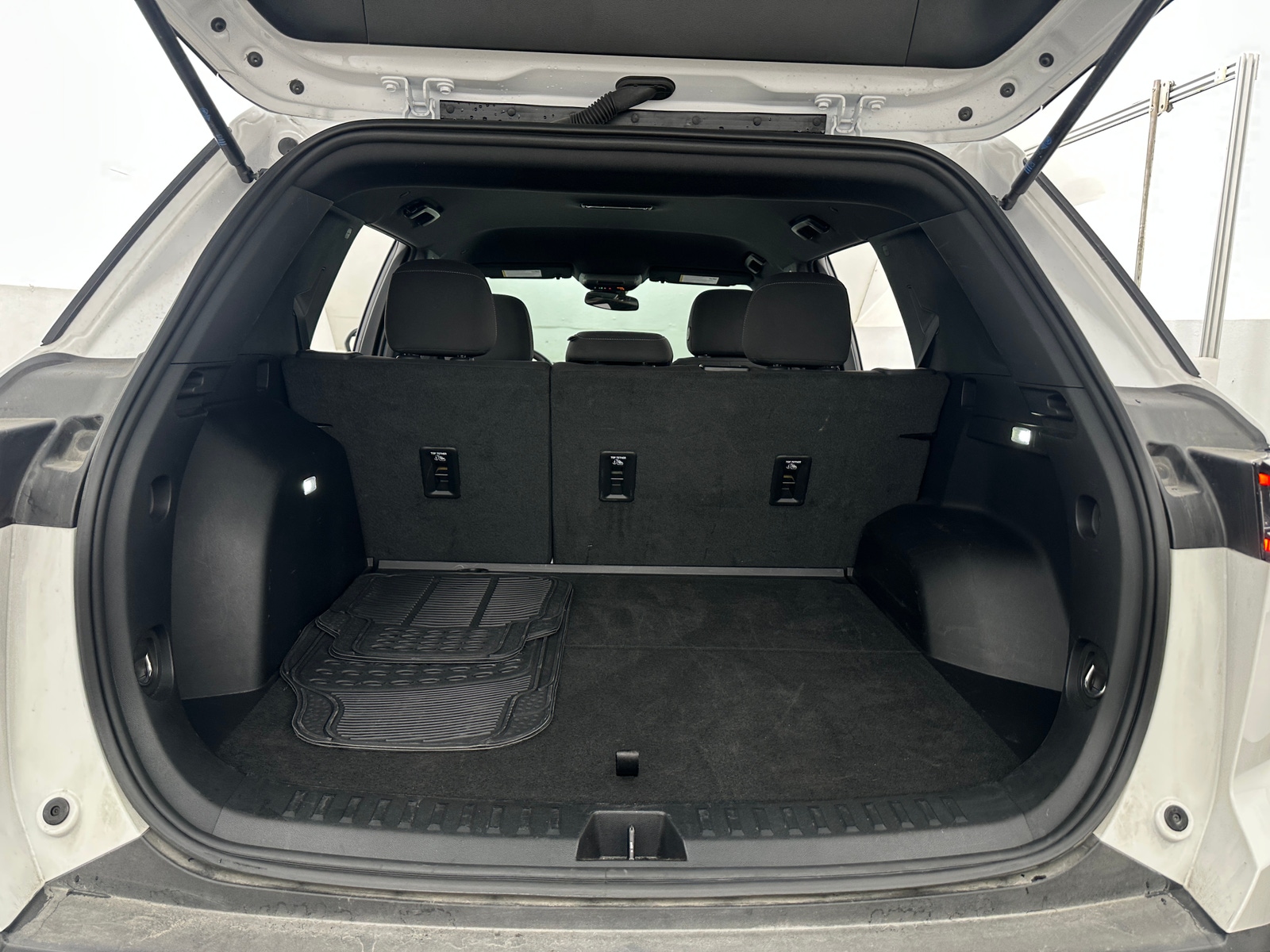 Thumbnail: 2025 Chevrolet Equinox - 7