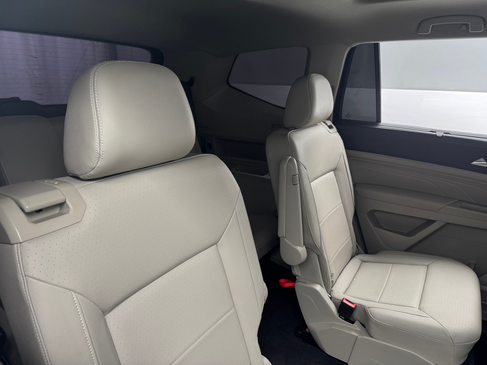 Thumbnail: 2021 Volkswagen Atlas - 5