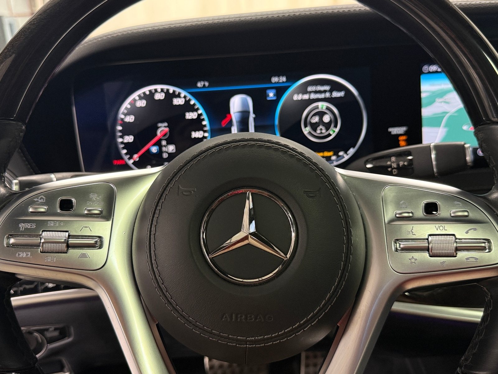 Thumbnail: 2019 Mercedes-Benz S-Class - 4