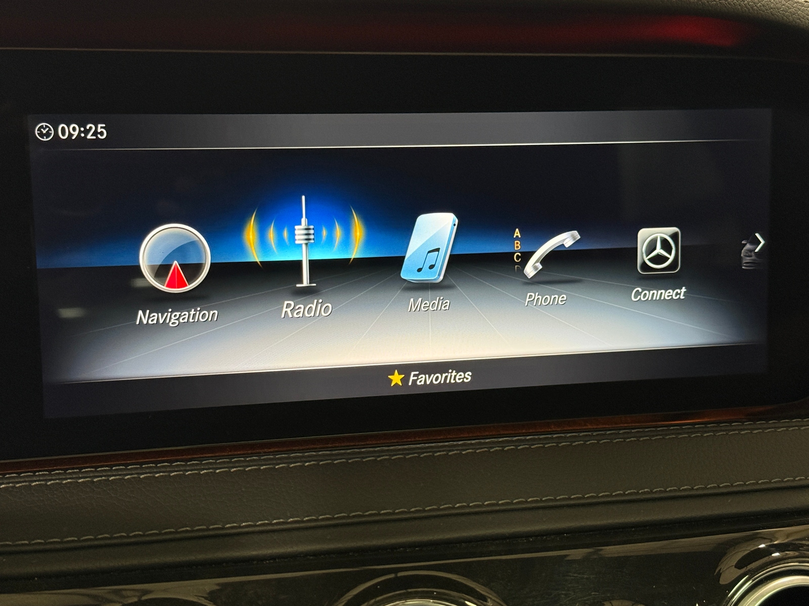 Thumbnail: 2019 Mercedes-Benz S-Class - 3