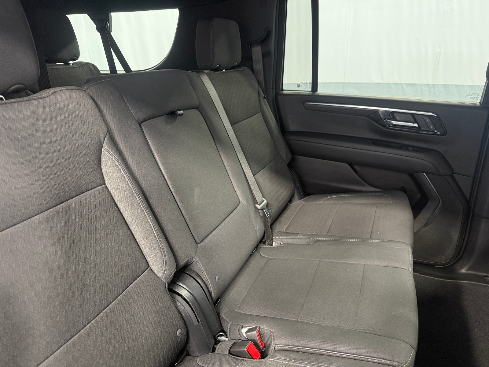 Thumbnail: 2025 Chevrolet Suburban - 6