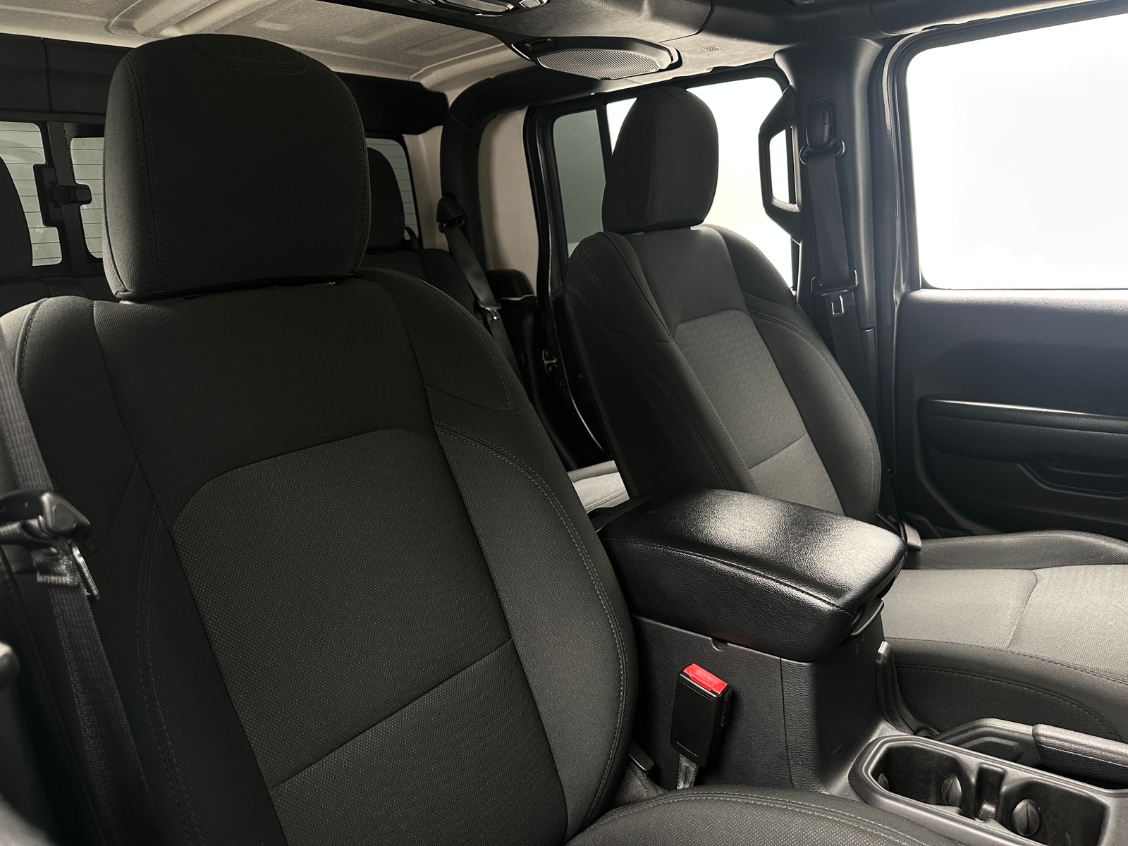 Thumbnail: 2021 Jeep Gladiator - 2