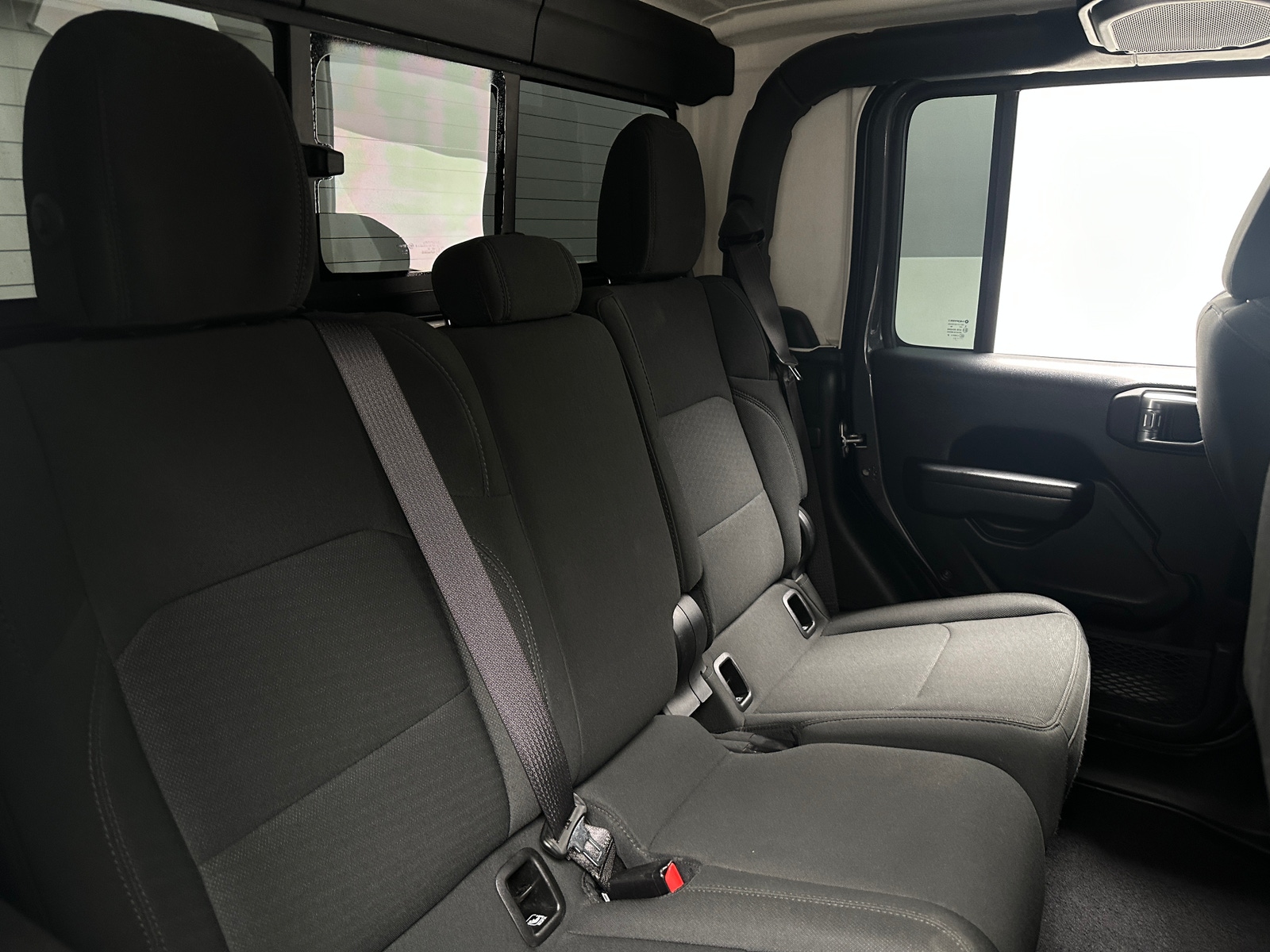 Thumbnail: 2021 Jeep Gladiator - 6