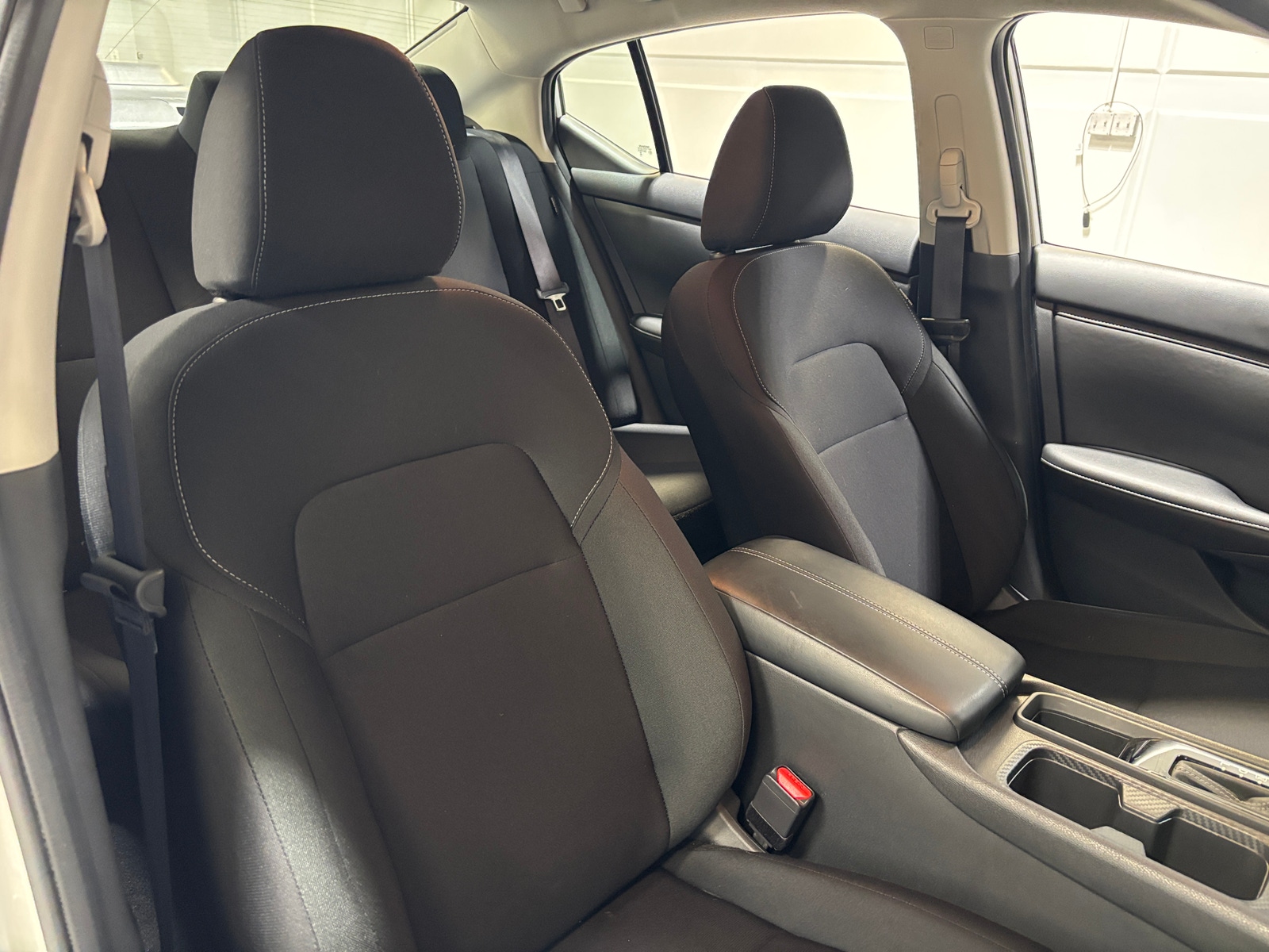 Thumbnail: 2025 Nissan Sentra - 2