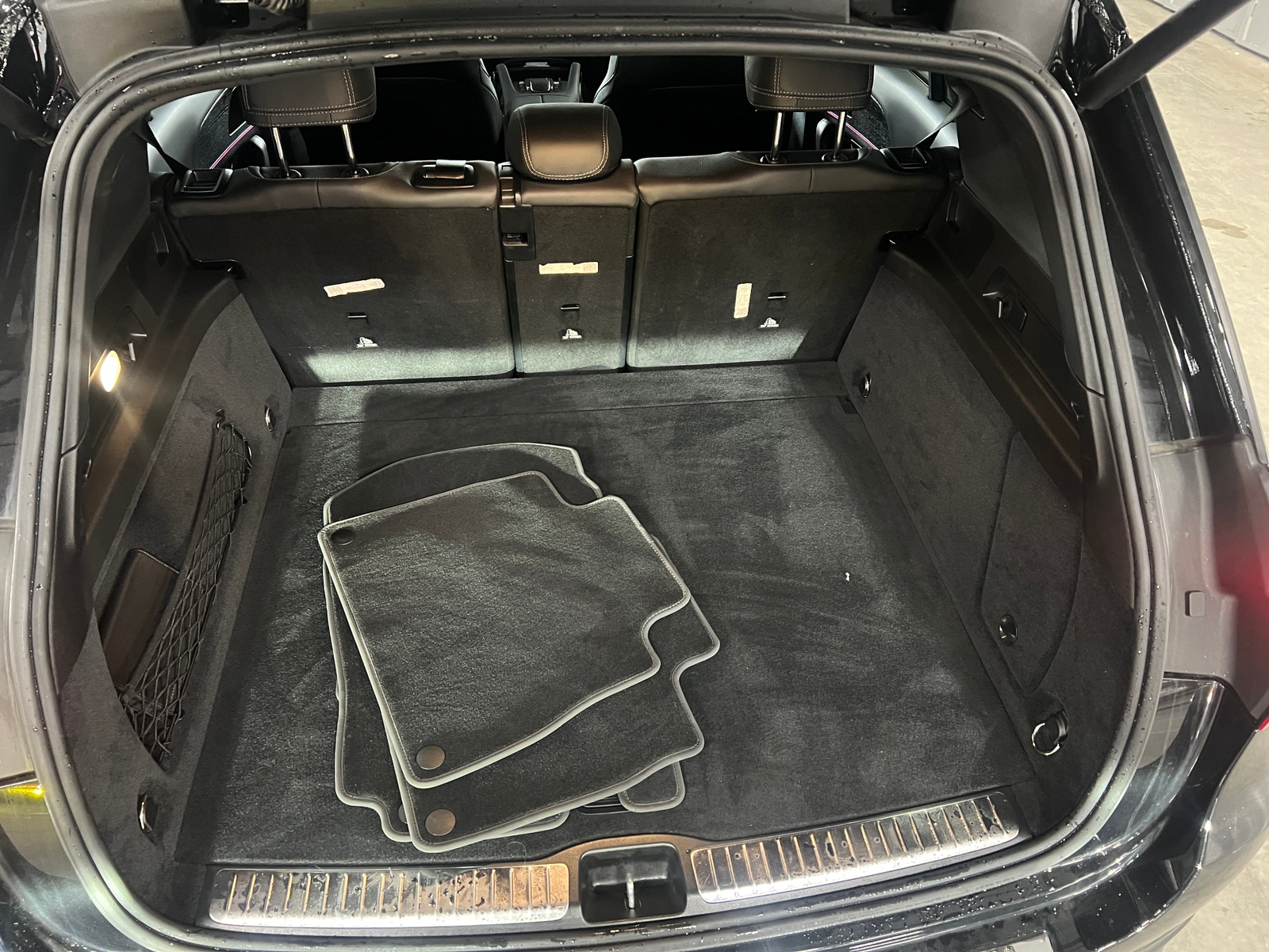 Thumbnail: 2025 Mercedes-Benz GLE - 6