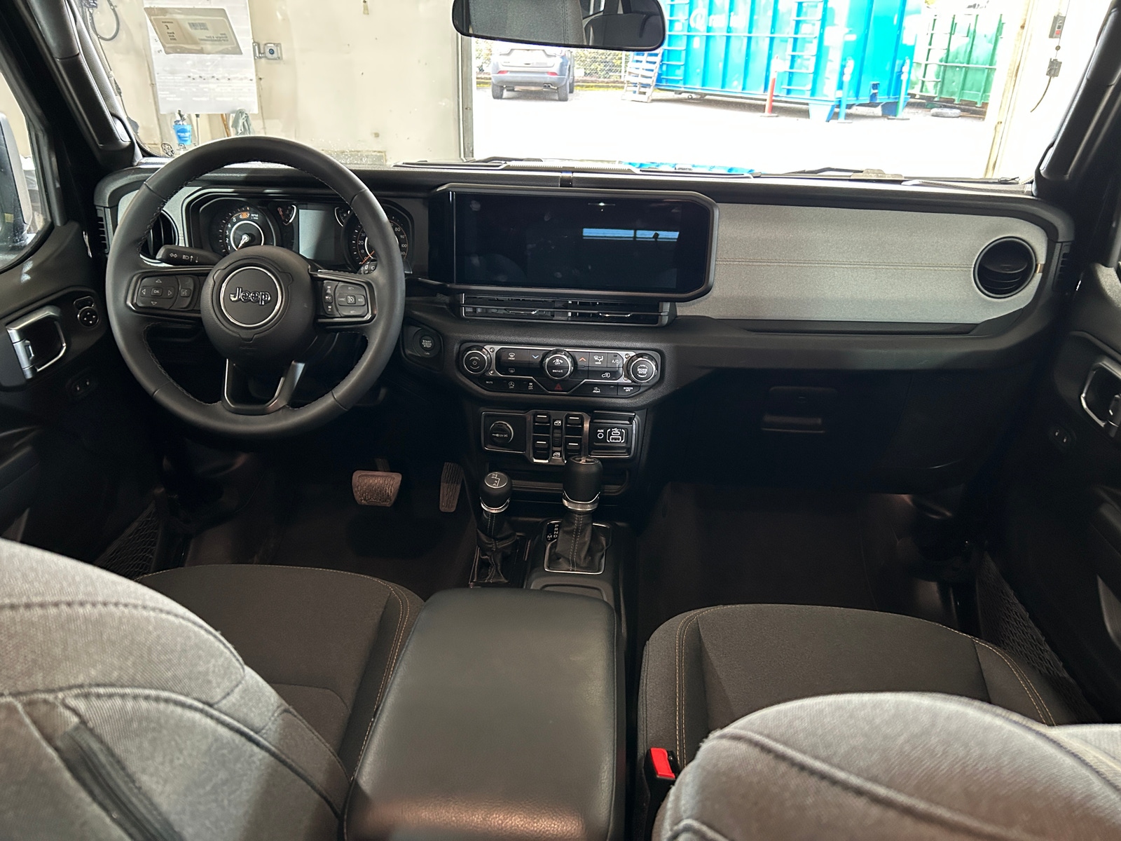 Thumbnail: 2025 Jeep Wrangler - 3