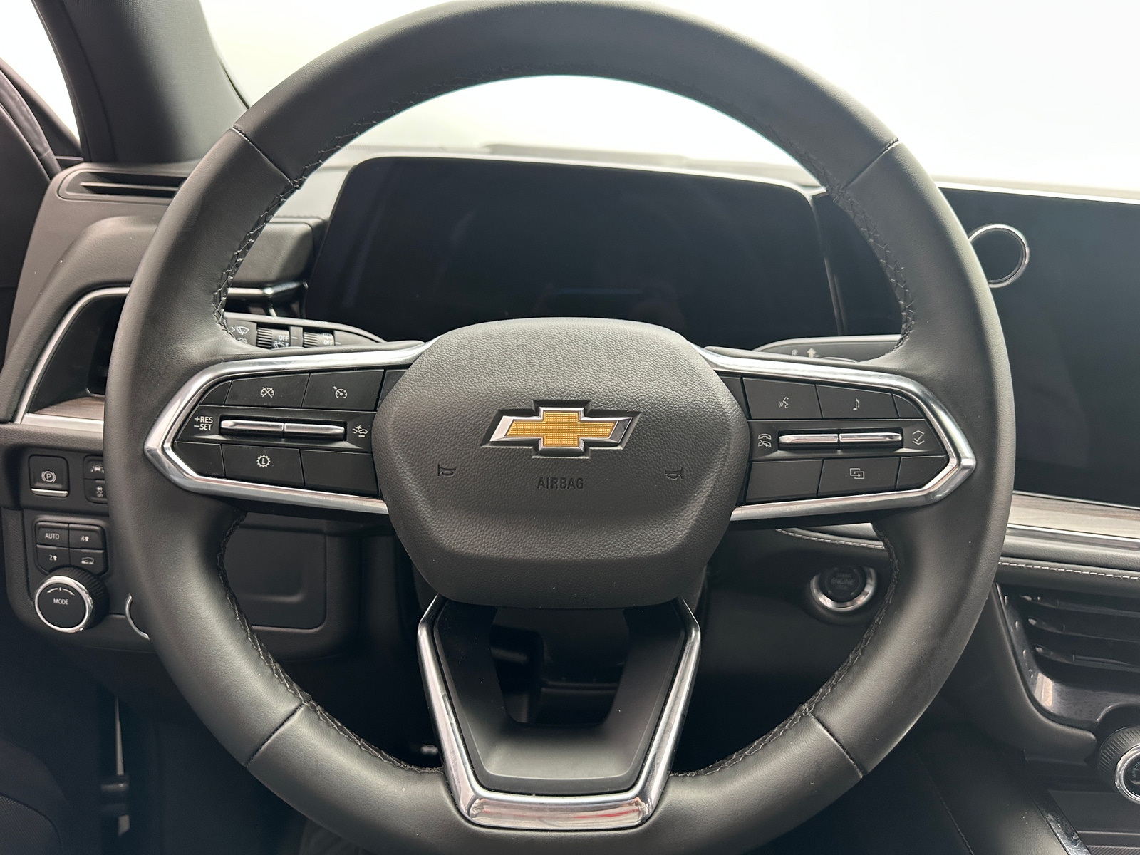 Thumbnail: 2025 Chevrolet Tahoe - 4