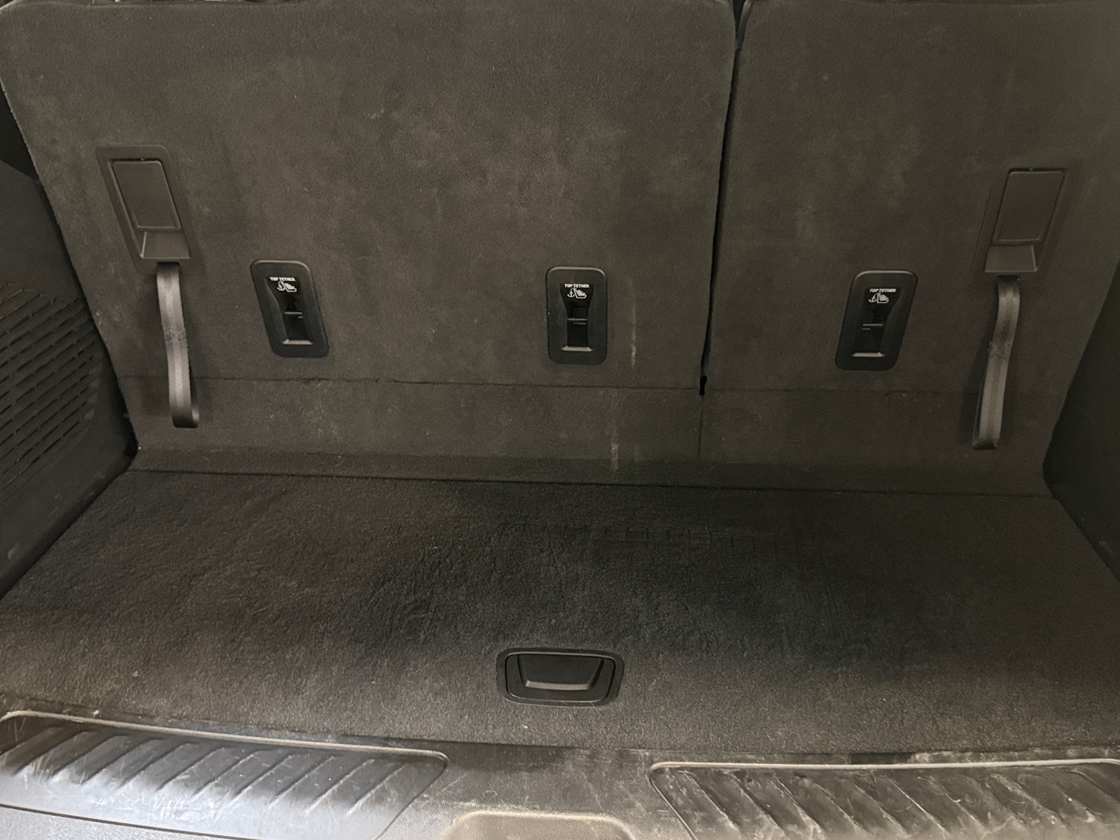 Thumbnail: 2025 Chevrolet Tahoe - 6