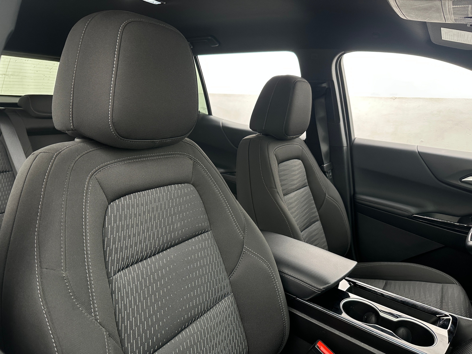 Thumbnail: 2025 Chevrolet Equinox - 2