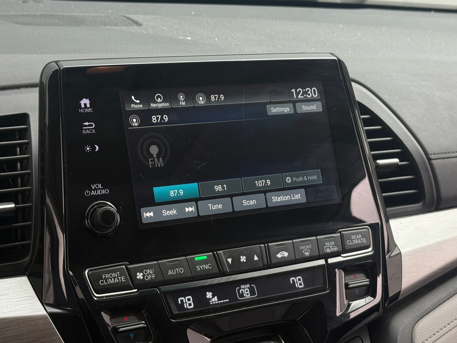 Thumbnail: 2019 Honda Odyssey - 3