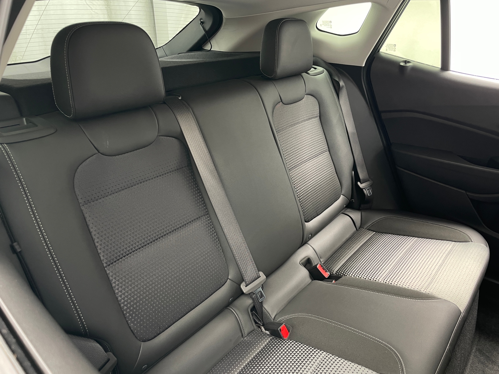 Thumbnail: 2025 Chevrolet Trax - 6