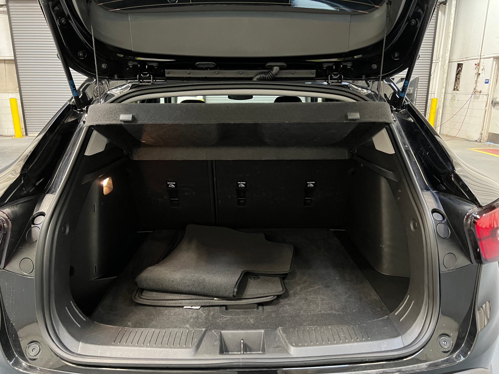 Thumbnail: 2025 Chevrolet Trax - 7