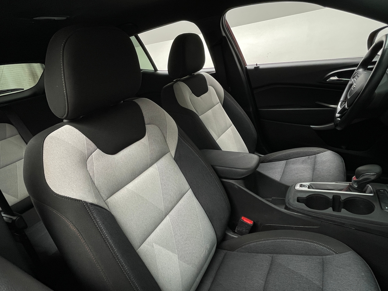 Thumbnail: 2024 Chevrolet Trax - 2