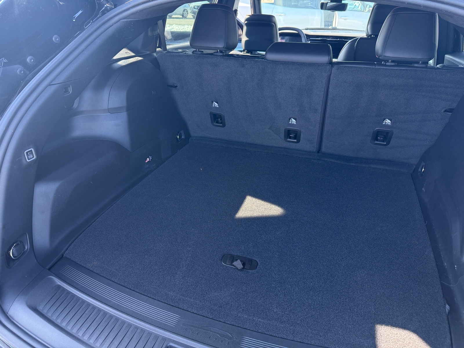 Thumbnail: 2025 Jeep Wagoneer S - 6