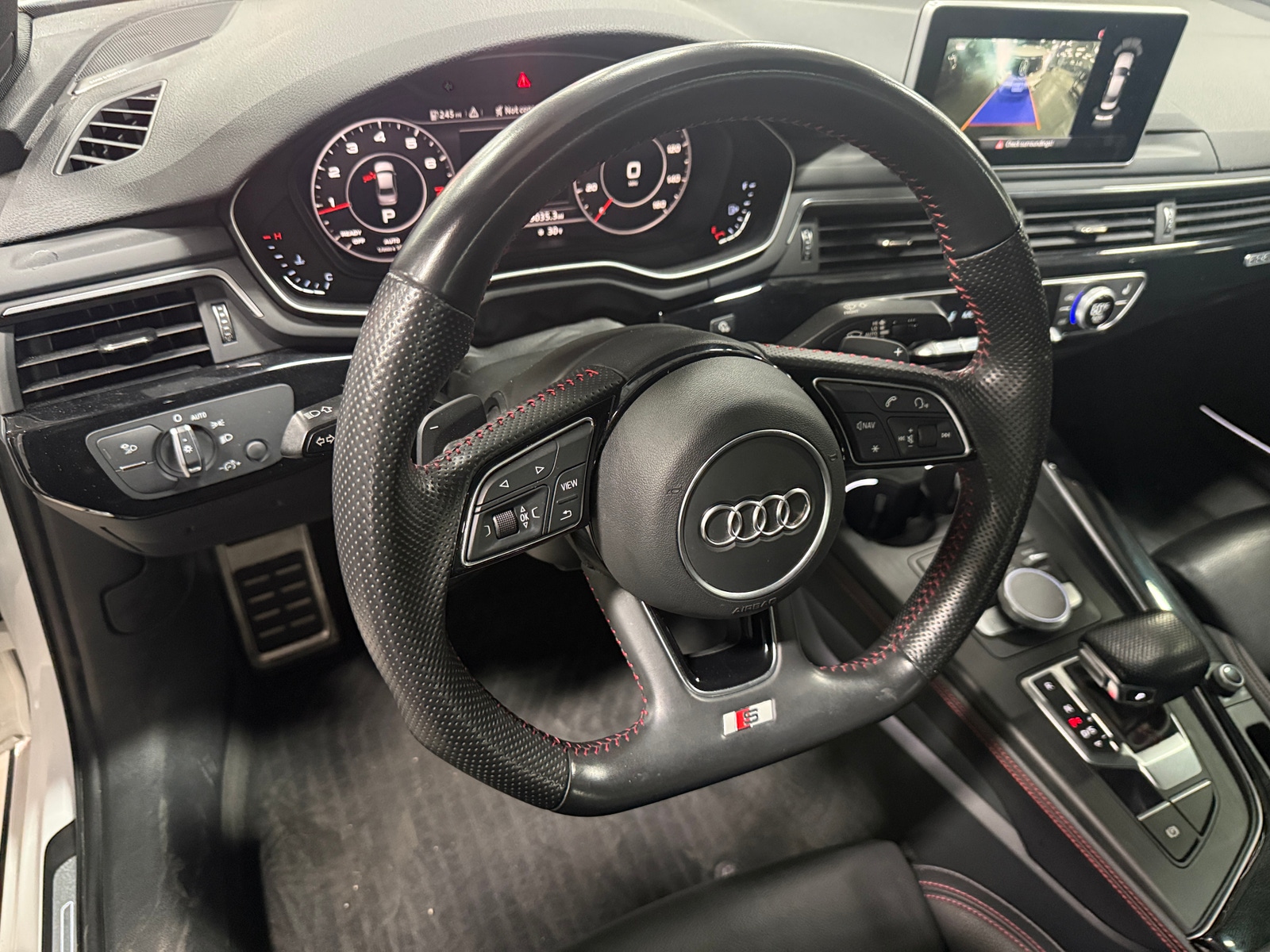 Thumbnail: 2018 Audi A4 - 4