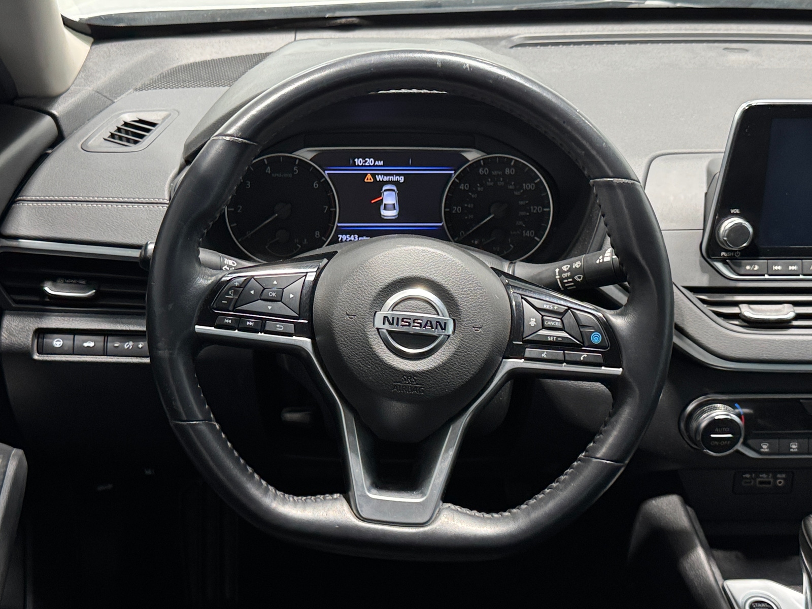 Thumbnail: 2019 Nissan Altima - 5