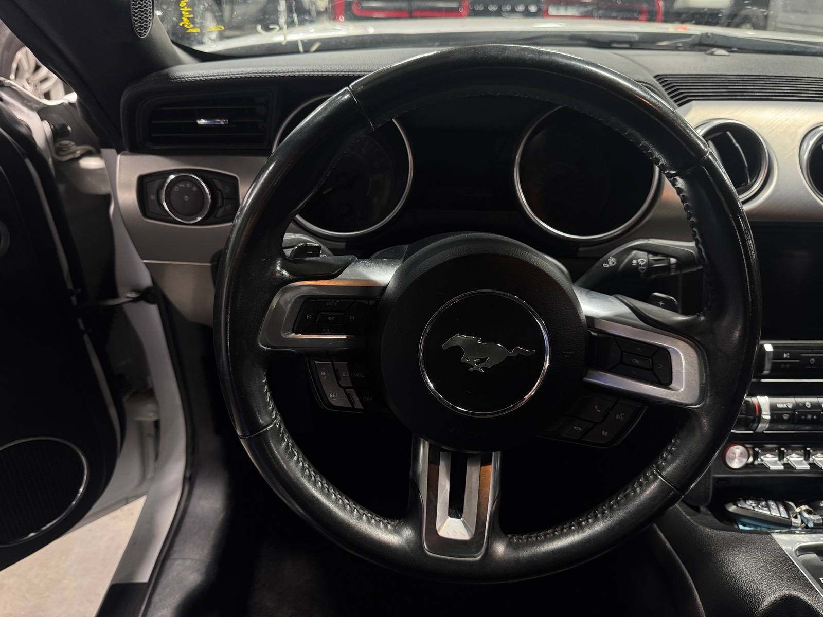 Thumbnail: 2019 Ford Mustang - 5