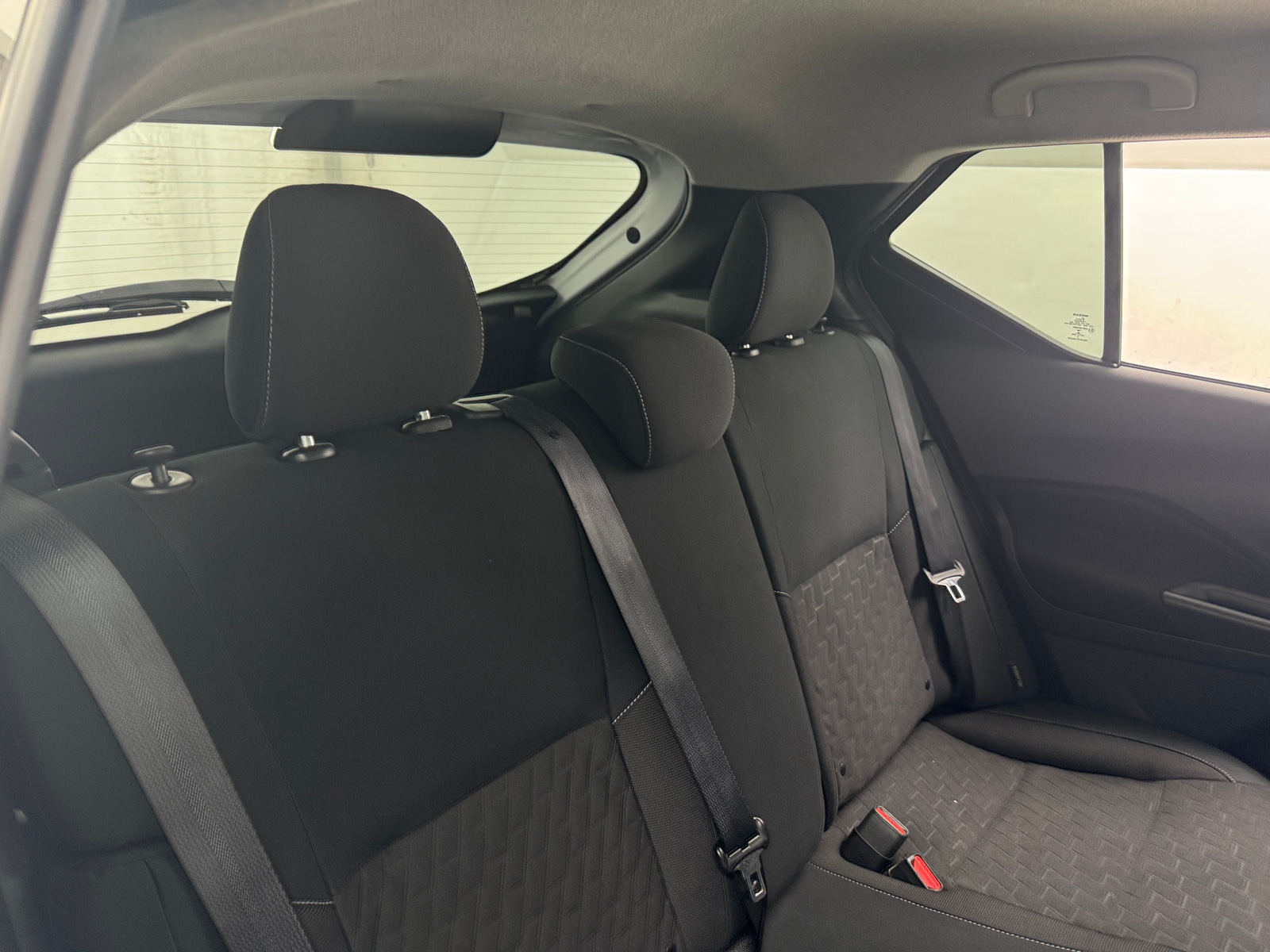 Thumbnail: 2022 Nissan Kicks - 6