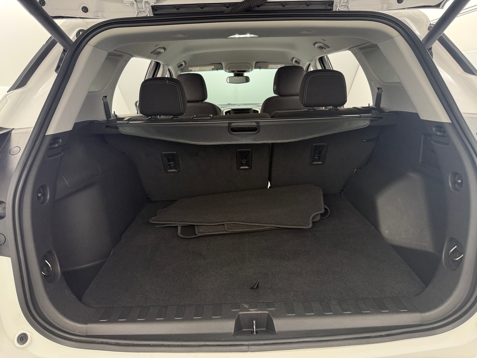 Thumbnail: 2023 GMC Terrain - 7