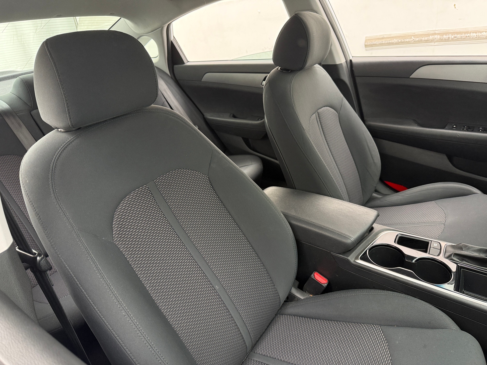 Thumbnail: 2019 Hyundai Sonata - 2