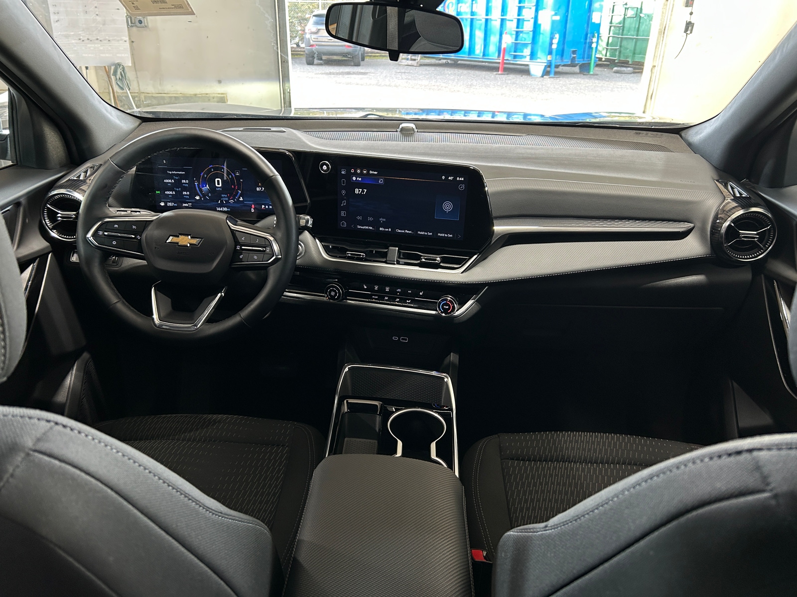 Thumbnail: 2025 Chevrolet Equinox - 3