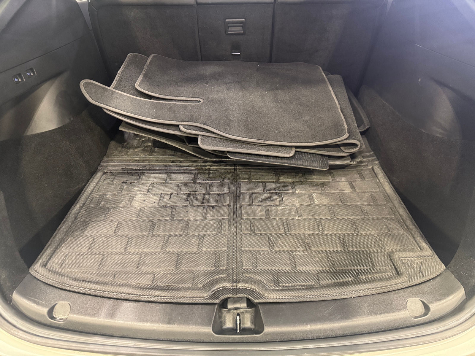 Thumbnail: 2021 Tesla Model Y - 6