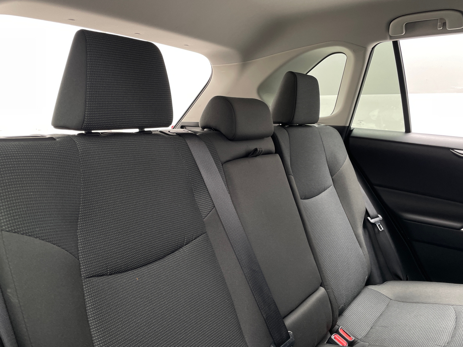 Thumbnail: 2025 Toyota RAV4 - 6