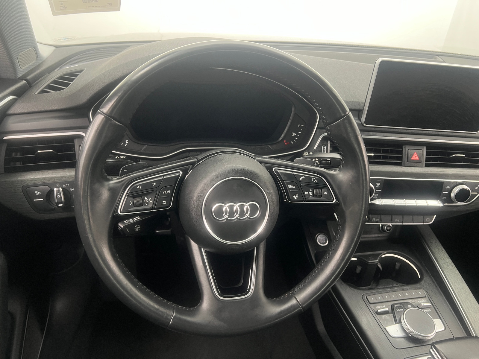 Thumbnail: 2018 Audi A4 - 4