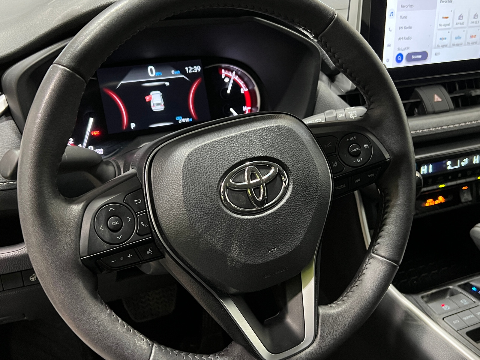 Thumbnail: 2025 Toyota RAV4 - 5