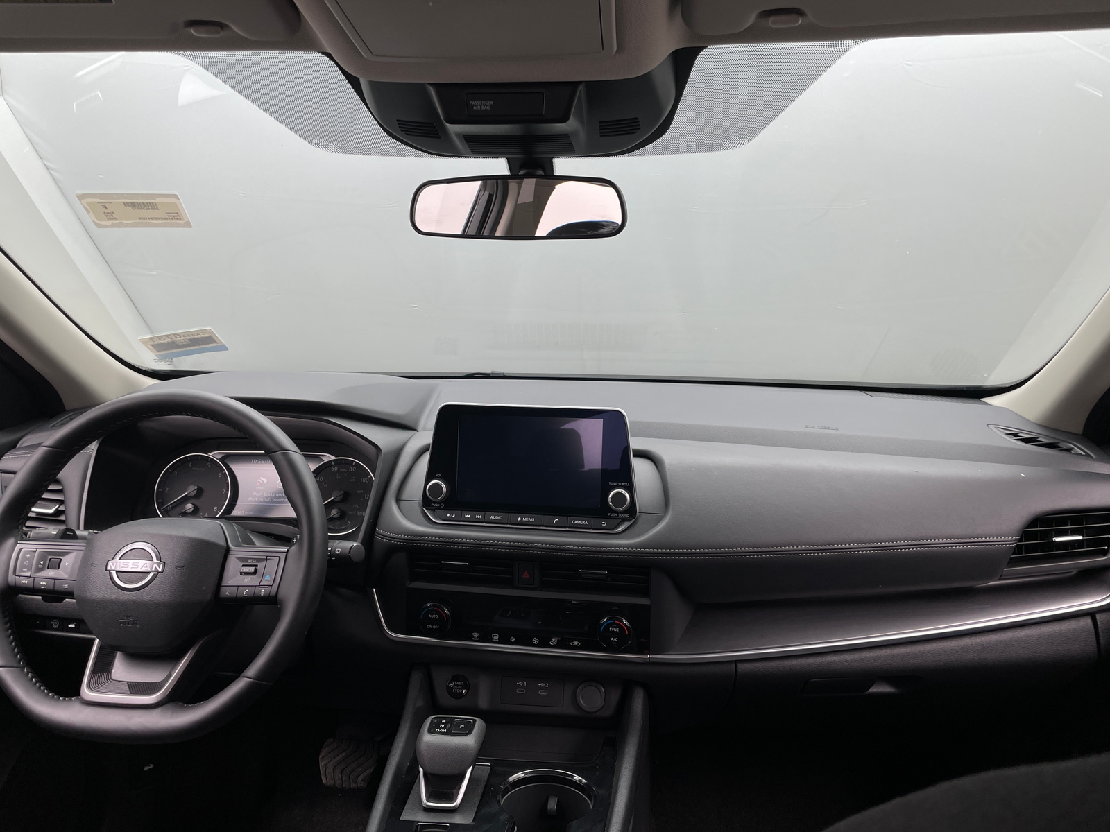 Thumbnail: 2025 Nissan Rogue - 3