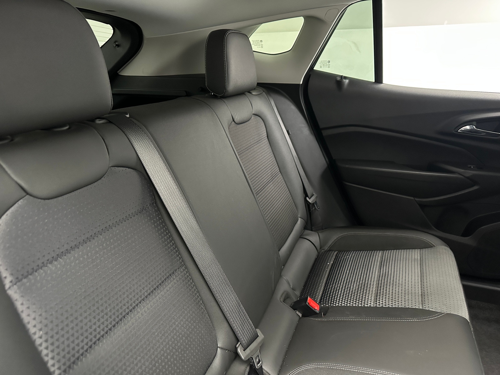 Thumbnail: 2025 Chevrolet Trax - 6